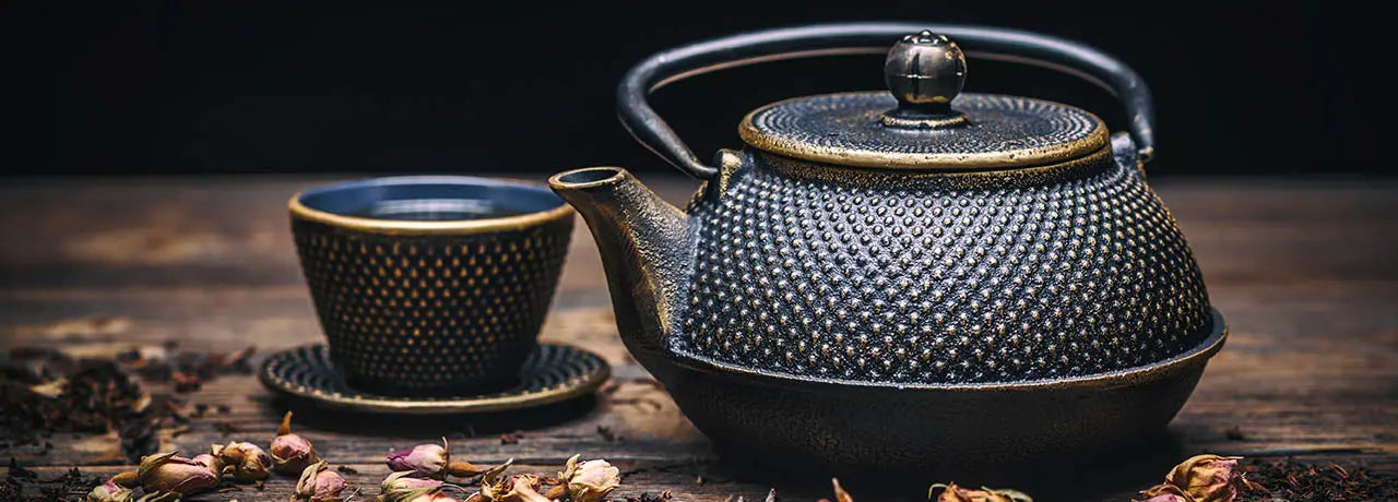 Théière en fonte : danger ? – Théière France