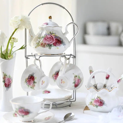 Service à thé Anglais en Porcelaine avec des Roses
