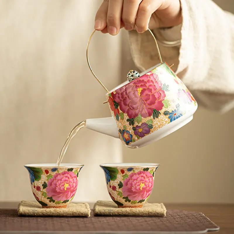 Théière Céramique Finitions Dorées 180ml