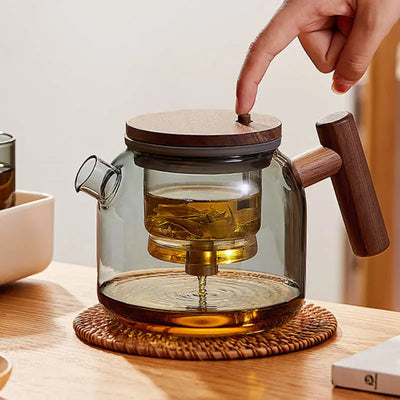 Théière en Verre et Bois ronde avec bouton infuseur 700ml