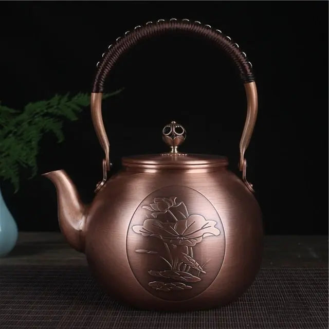 Théière Chinoise Ronde en Cuivre Nénuphar 1.5L