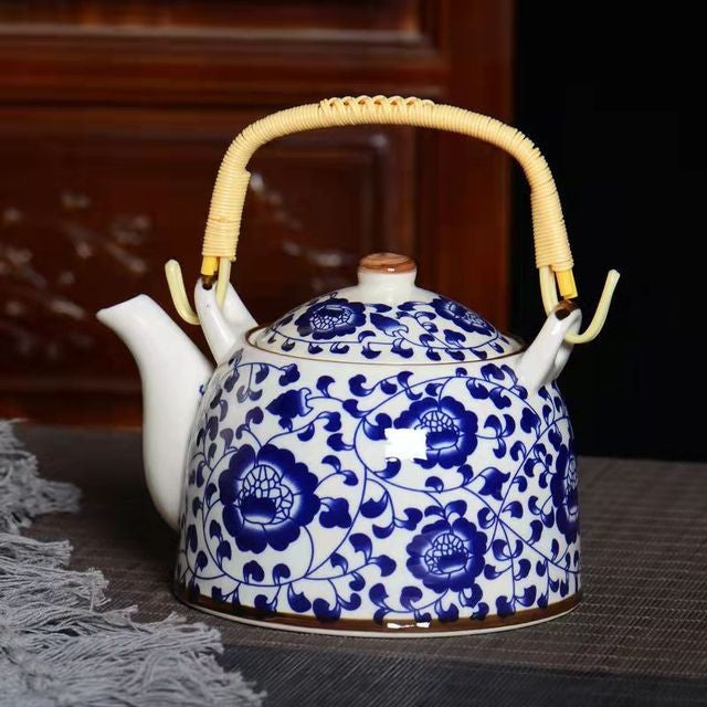 Théière Chinoise en Porcelaine Fleurs Bleues 900ML