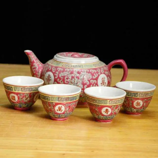Théière Chinoise en Porcelaine Rouge Traditionnelle 500ML